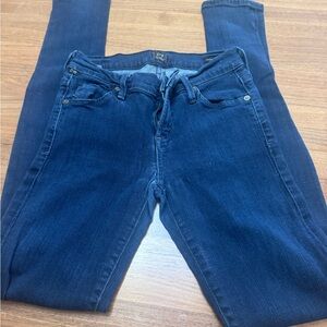 Citizens of Humanity Dark Blue Skinny Jeans size 25.